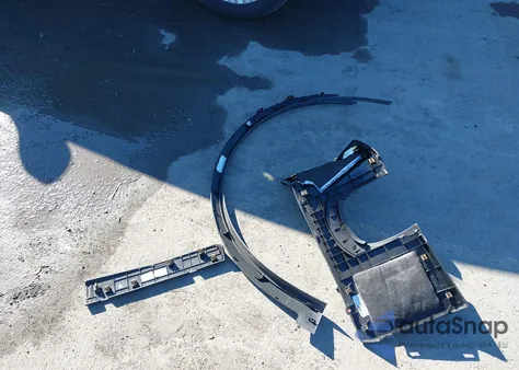 2018 Tesla Model X 100D/75D/P100D z USA, uszkodzony, nr VIN 5YJXCAE2XJF119859